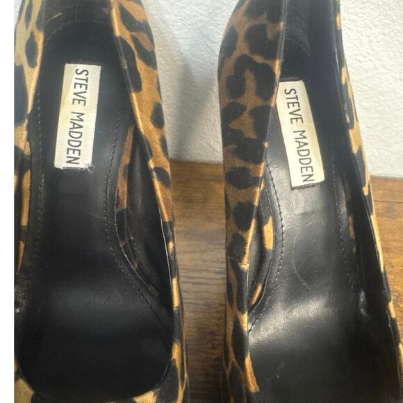 Steve Madden “Nala” Sz 7 Leopard Print Stiletto High Heels Platform Pumps - Picture 7 of 11